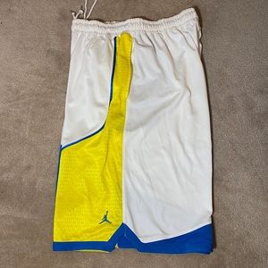 Jordan Basketball Shorts (XL)